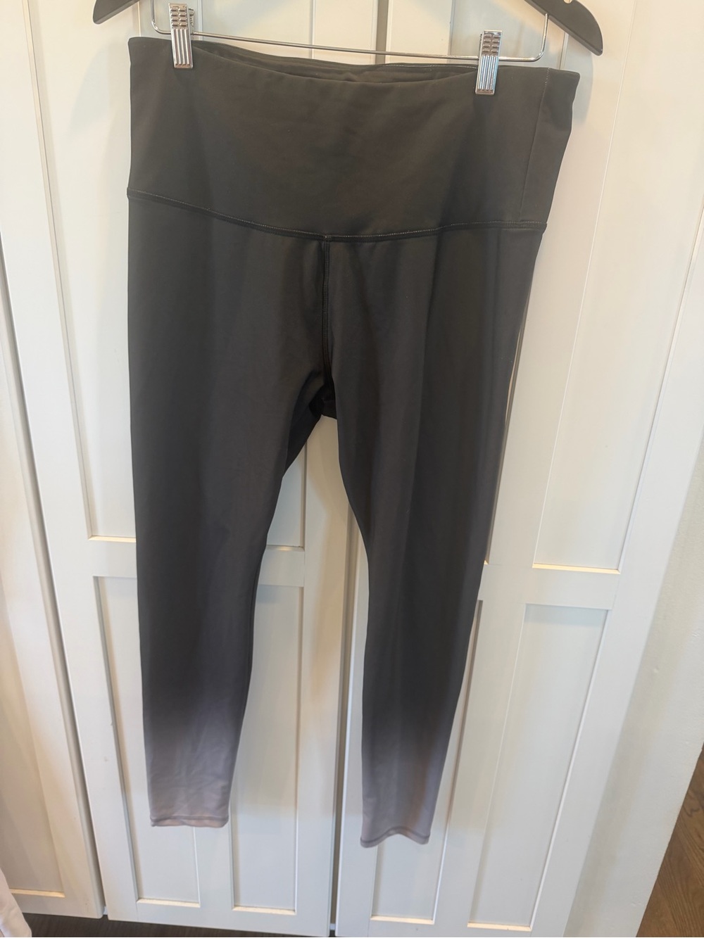 Size-lg Studio 1886 Gray Ombre High-Waist Leggings